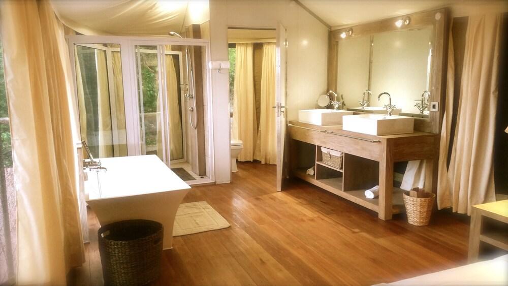 Nambwa Tented Lodge Kongola Екстериор снимка